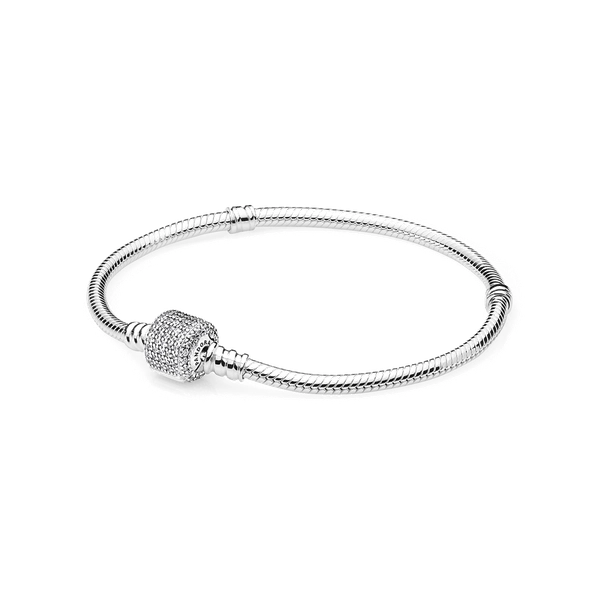 Moments Sparkling Pavé Clasp Ormkedjearmband - PANDORA - Snabb frakt & paketinslagning - Nordicspectra.se