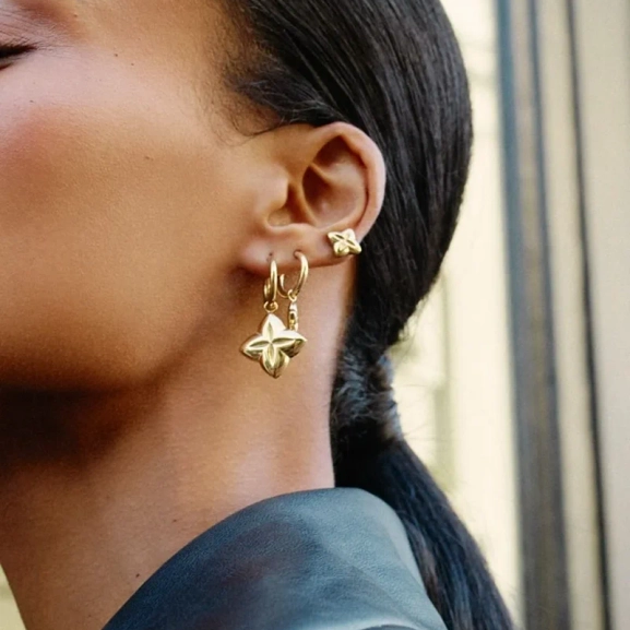 med elegant och tidlös design. Perfekta för både vardag och fest.