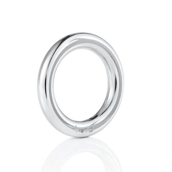One Love Ring Platinum – statementring i platina med mjukt rundad form