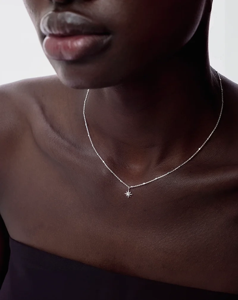 North Star Necklace Silver - Syster P - Snabb leverans & Gratis paketinslagning - Nordic Spectra
