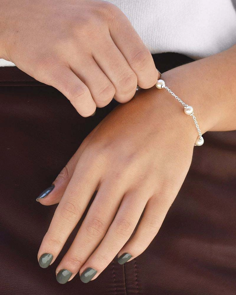 Le Pearl Bracelet - Drakenberg Sjölin Armband - Snabb frakt & paketinslagning - Nordicspectra.se