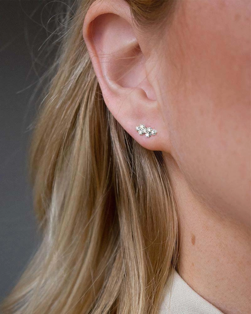 Milky Way Drop Studs - Drakenberg Sjölin Örhängen - Snabb frakt & paketinslagning - Nordicspectra.se