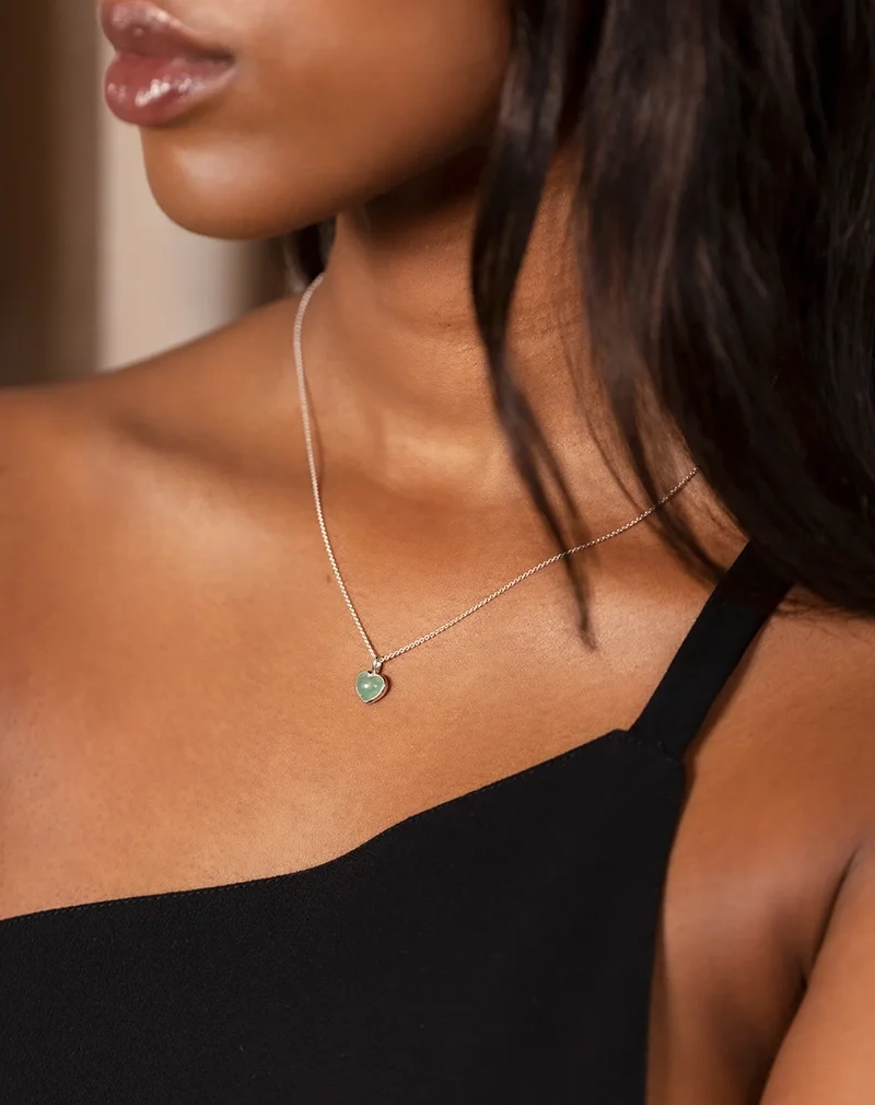La La Love Necklace Silver - Green Jade - Syster P - Snabb leverans & Gratis paketinslagning - Nordic Spectra