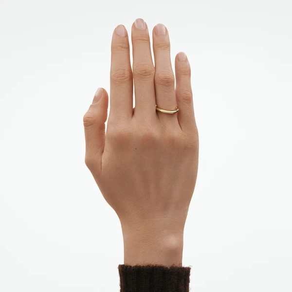 SS25_ECOM_ON-MODEL_OFFSPRING_RING_20000084