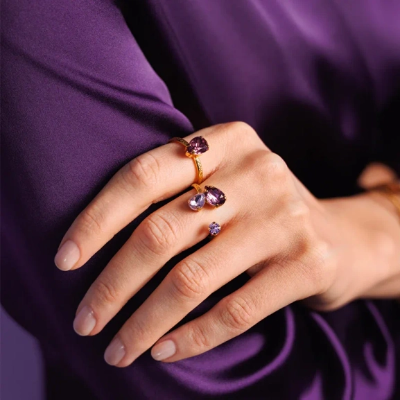 Petite Drop Ring Gold iris - Maria Black - Snabb frakt & paketinslagning - Nordic Spectra