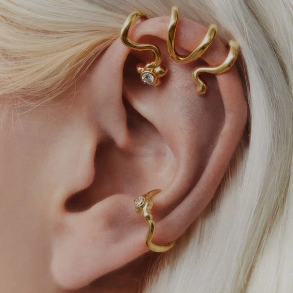 Iris Earcuff Gold - Maria Black - Snabb frakt & paketinslagning - Nordic Spectra