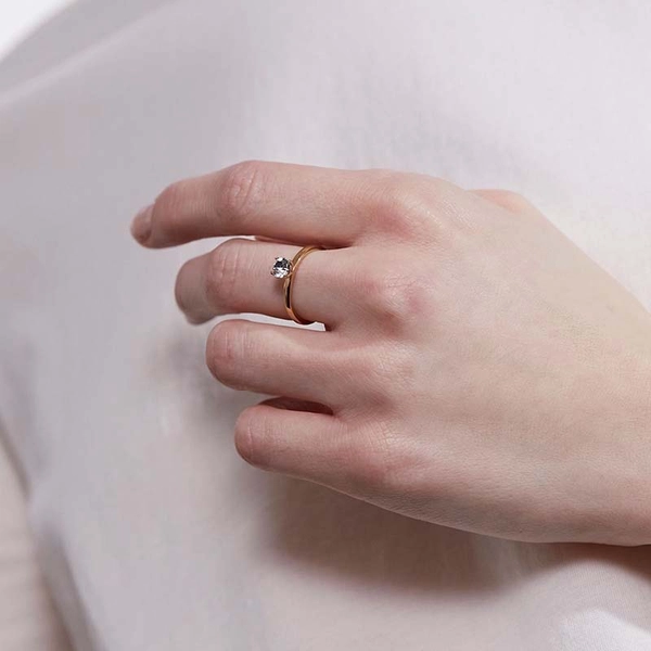 Leonore Ring Gold - Edblad - Snabb frakt & paketinslagning - Nordicspectra.se