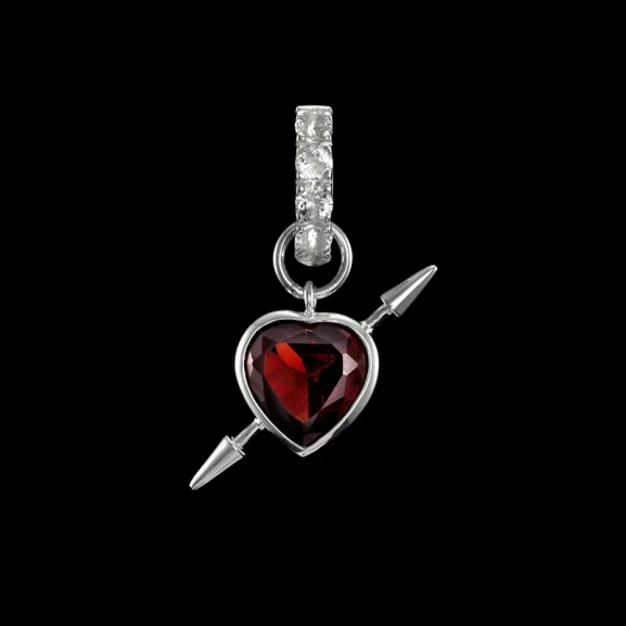 Rebel Love Earring Clear Quartz & Red Garnet - Maria Nilsdotter - 1-2 dagars leverans - Nordic Spectra