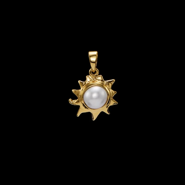 Charmed Sun Gold Anhänger aus 18-karätig vergoldetem Silber mit Süßwasserperle