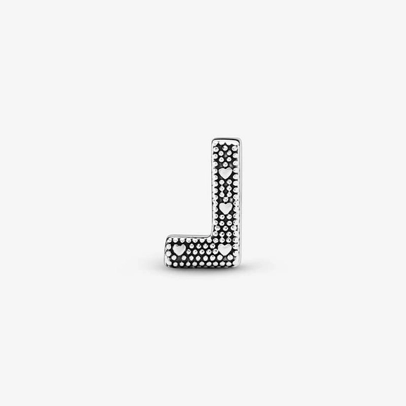 Letter L Alphabet Hela - PANDORA - Suuri valikoima & ilmainen lahjapaketointi - Nordicspectra.fi