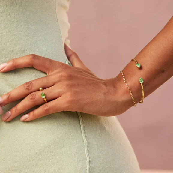 guldpläterat kedjearmband från Caroline Svedbom