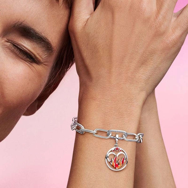 Pandora Me Sisäinen Tuli Riipus - PANDORA - Suuri valikoima & ilmainen lahjapaketointi - Nordicspectra.fi
