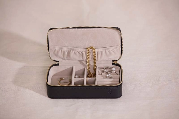 Jewellery Travel Case Black - Edblad - Snabb frakt & paketinslagning - Nordicspectra.se
