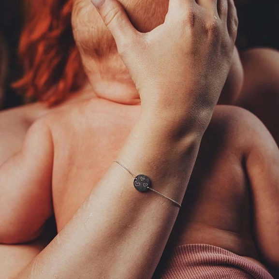 Ellas Coin Brace Silver -CU Jewellery - Snabb frakt & paketinslagning - Nordicspectra.se