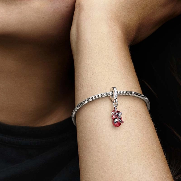 Marvel Hängender Spider-Man Charm-Anhänger von PANDORA, Schneller Versand - Nordicspectra.de