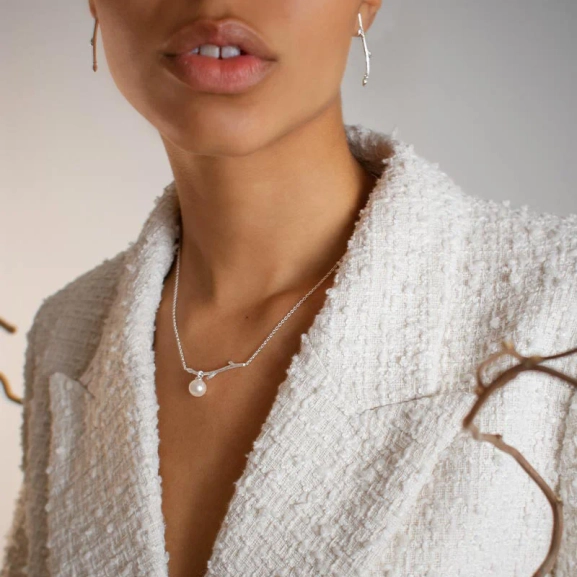 Branch Pearl Necklace - Drakenberg/Sjölin Halsband- Snabb leverans & paketinslagning - Nordic Spectra