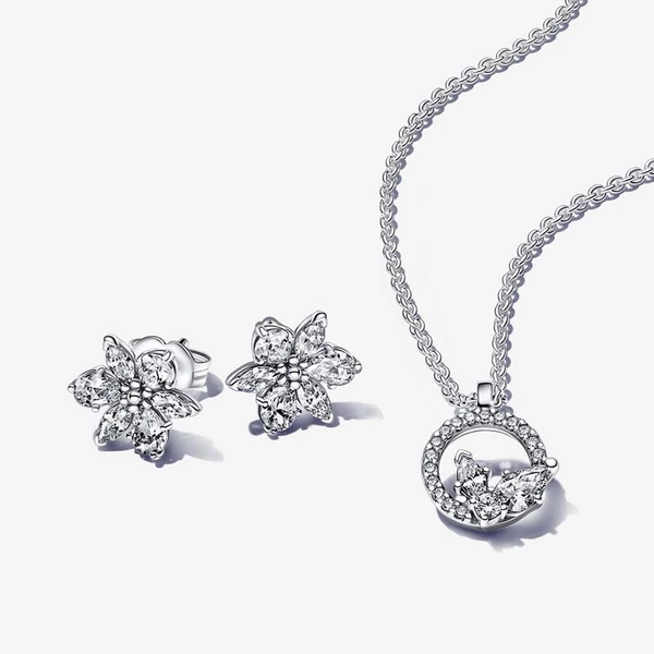 Geschenkset Funkelnde Blüten von PANDORA, Schneller Versand - Nordicspectra.de