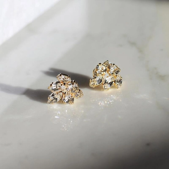 Cora Earcuff Rhodium Crystal - Caroline Svedbom - Snabb frakt & paketinslagning - Nordicspectra.se