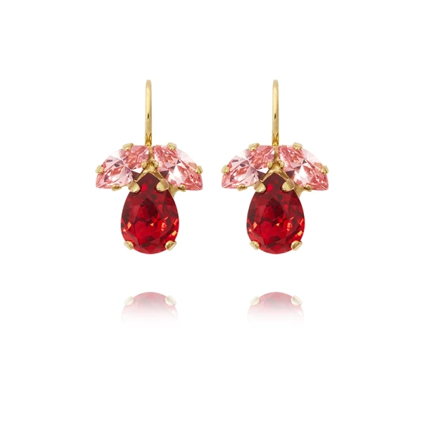 Petite Timo Earrings Gold Scarlet Combo - Caroline Svedbom - Nopea toimitus ja lahjapakkaus - Nordic Spectra