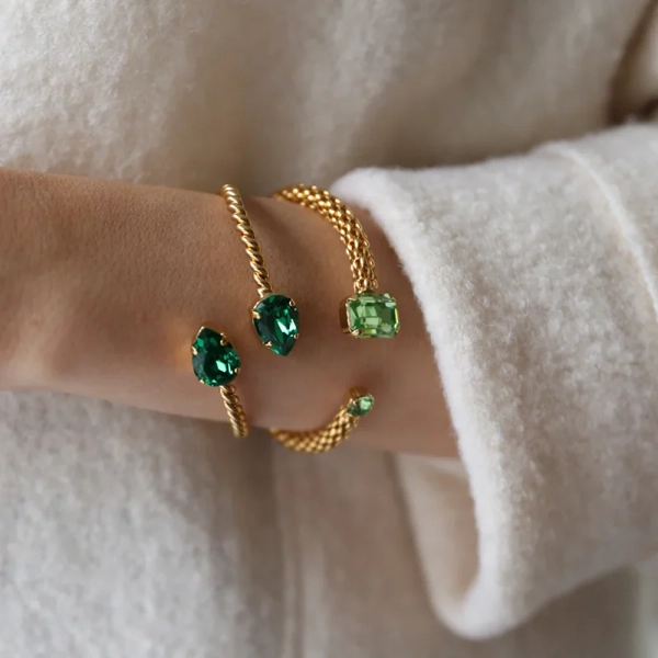 Daria Bracelet Gold Peridot - Caroline Svedbom - Snabb frakt & paketinslagning - Nordic Spectra