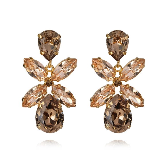 Dione Earrings Gold Greige / Silk Combo - Caroline Svedbom - Nopea toimitus ja lahjapakkaus - Nordic Spectra