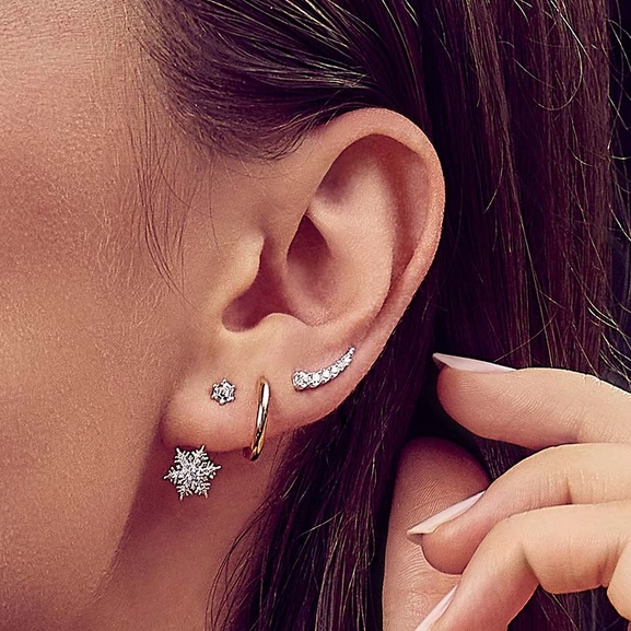 Stiftörhänge Individuellt Snöflinga Vita Stenar Silver - Thomas Sabo - Suuri valikoima & ilmainen lahjapaketointi - Nordicspectra.fi