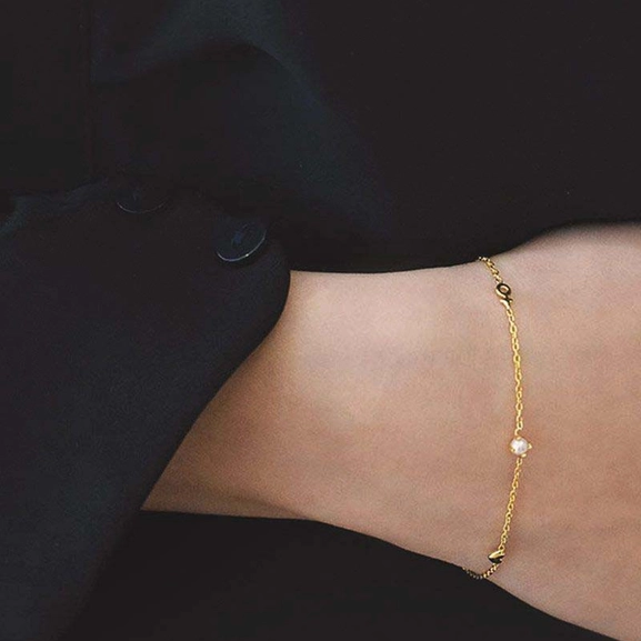 Petite Treasure Bracelet Gold - Drakenberg/Sjölin - Suuri valikoima & ilmainen lahjapaketointi - Nordicspectra.fi