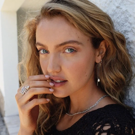 edblad-au23-pearl-chain-earrings-peak-mini-hoops-snake-ring-rope-figaro-chain-steel-137_1