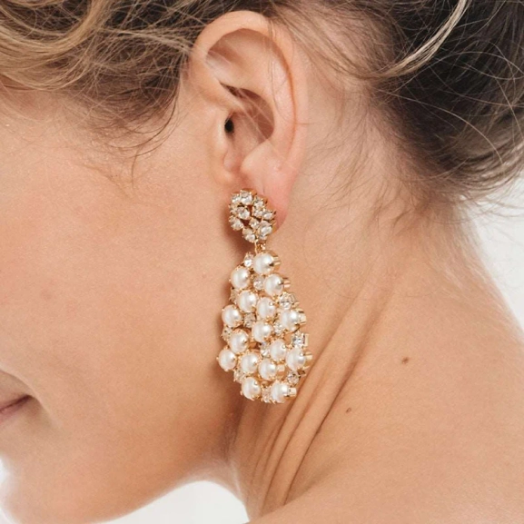 från Caroline Svedbom Bridal Collection. Artikelnummer 101295108201.