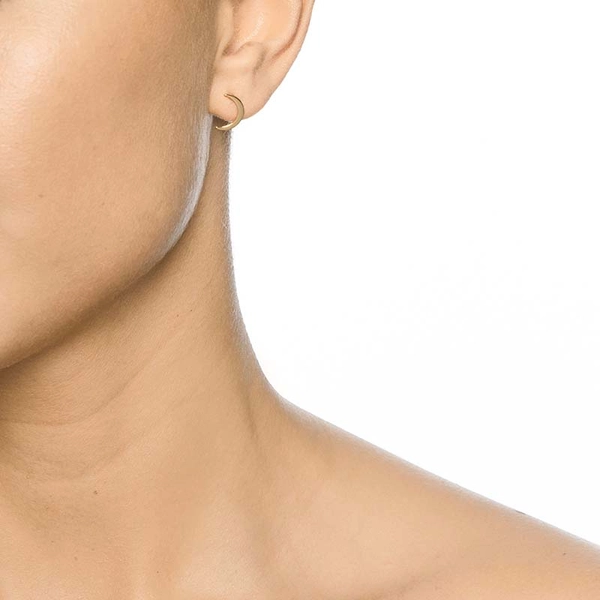 Pencez Moon Ear Gold - Efva Attling - Suuri valikoima & ilmainen lahjapaketointi - Nordicspectra.fi