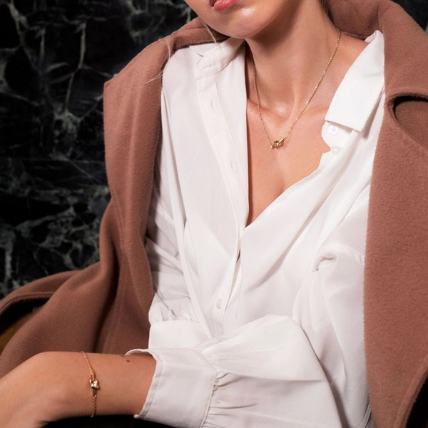 Love Knot Bracelet Gold von Efva Attling, Schneller Versand - Nordicspectra.de