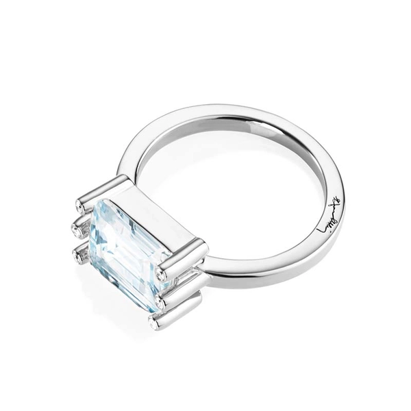 Beautiful Dreamer Ring - Topaz White Gold - Efva Attling - Suuri valikoima & ilmainen lahjapaketointi - Nordicspectra.fi