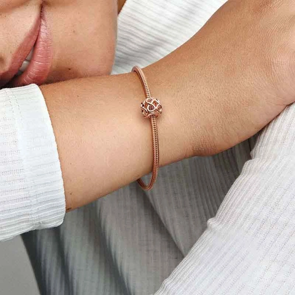 Offen gearbeitetes Unendlichkeits Charm von PANDORA, Schneller Versand - Nordicspectra.de