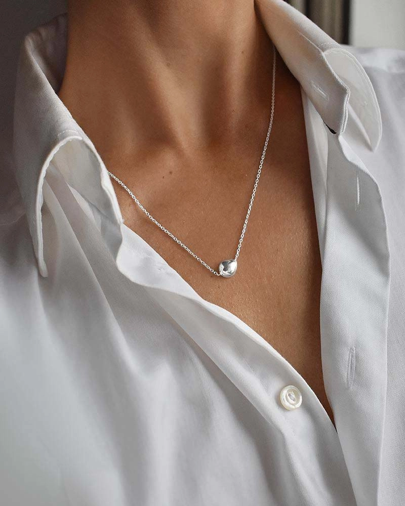 Stardust Necklace Polished - Drakenberg Sjölin Halsband - Snabb frakt & paketinslagning - Nordicspectra.se