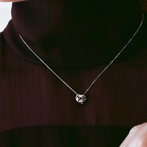 Gala Necklace Steel - Edblad - Snabb frakt & paketinslagning - Nordicspectra.se