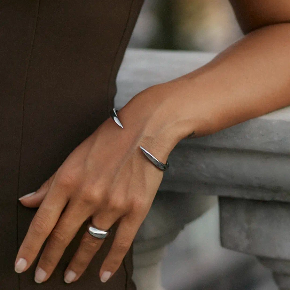 Crest Bangle Steel - Edblad - Snabba leveranser - Gratis paketinslagning