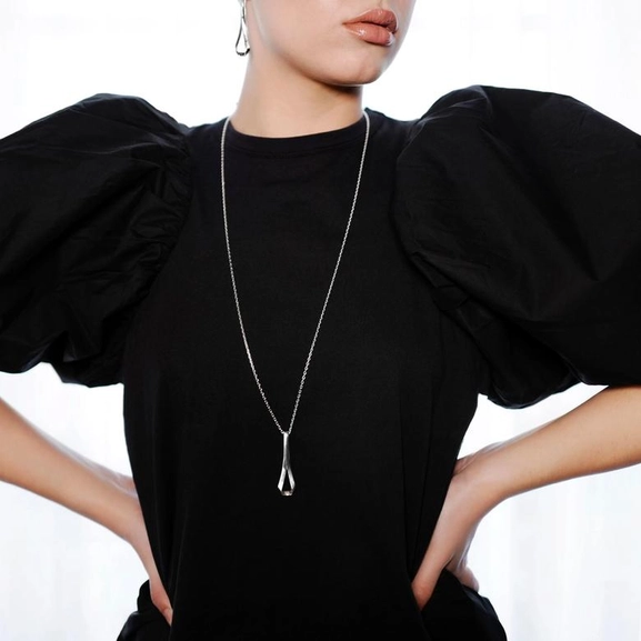Folded Pendant von Efva Attling, Schneller Versand - Nordicspectra.de