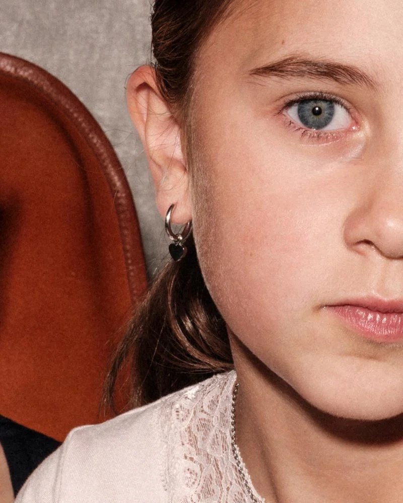 Young MAJA Hoops Clips Stål - Astrid & Agnes - Nordic Spectra
