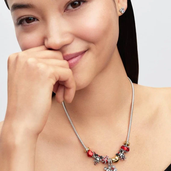794948c01-pandora-berlocker-4