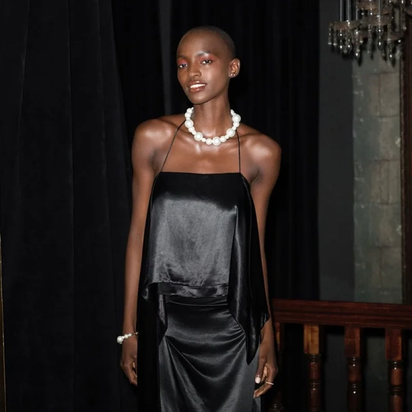 One Studs Crown Mini Gold - Edblad - Snabb frakt & paketinslagning - Nordic Spectra