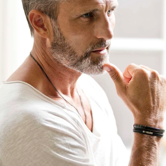 ESKIL Halsband Gun Metal - AROCK - Snabb frakt & paketinslagning - Nordicspectra.se