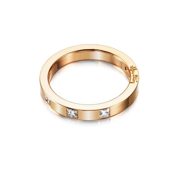 High & I Love You On Top Thin Ring Gold - Efva Attling ringar - Snabb frakt & paketinslagning - Nordicspectra.se