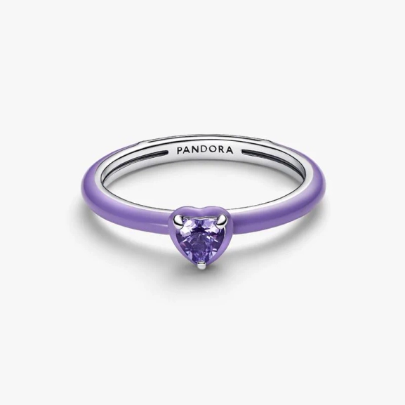 umgeben von einem glänzenden Halo und Emaille in verschiedenen Farbtönen. Symbol der Liebe zu sich selbst und anderen. Verbreite jeden Tag Liebe und Wärme.