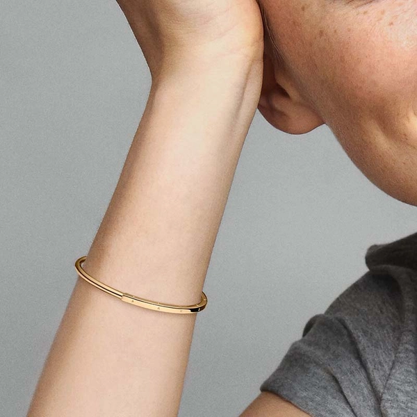 Pandora Signature I-D Avoin Rannerengas - PANDORA - Suuri valikoima & ilmainen lahjapaketointi - Nordicspectra.fi