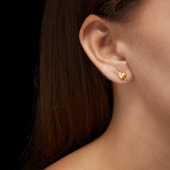 Tuvstarr's Heart Ear Stud Gold - Maria Nilsdotter - 1-2 dagars leverans - Nordic Spectra