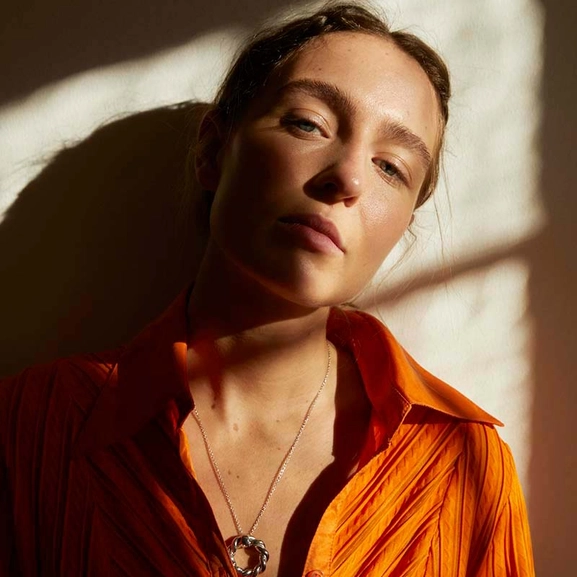 Letters/Victory Glory Pendant Silver -CU Jewellery - Snabb frakt & paketinslagning - Nordicspectra.se