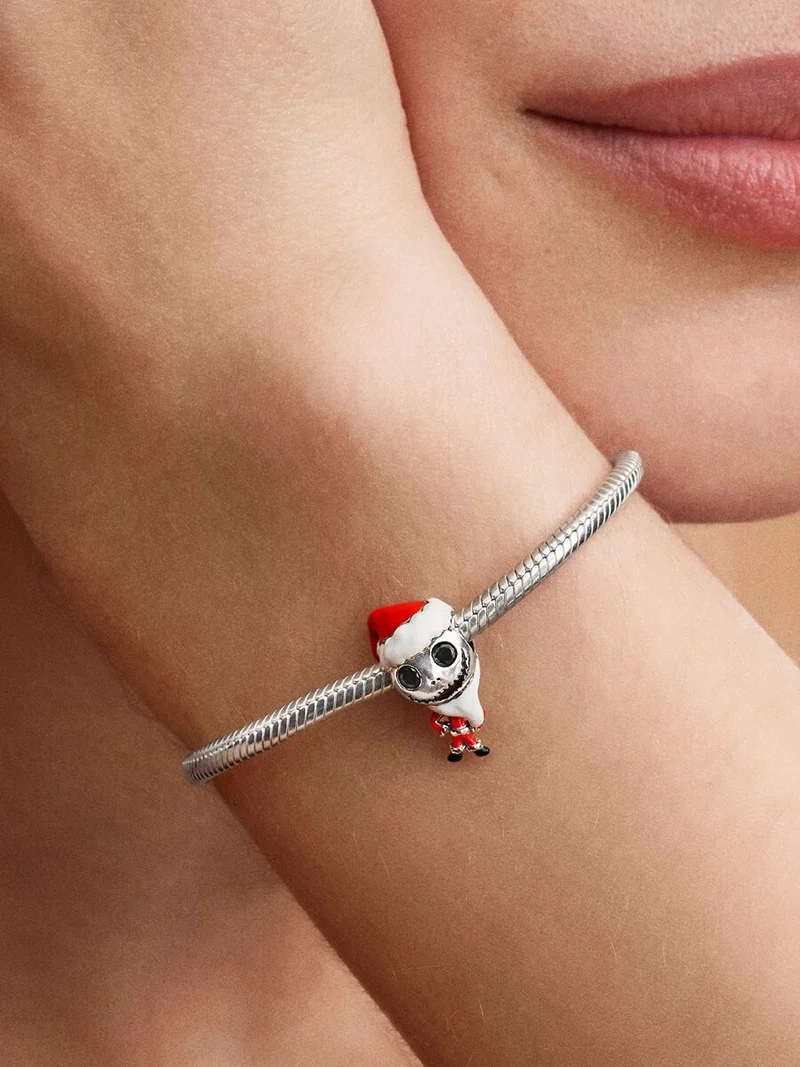 die den Charakter von Jack Skellington einfangen. Ein dezenter Hauch von Glamour für Ihre Schmucksammlung.