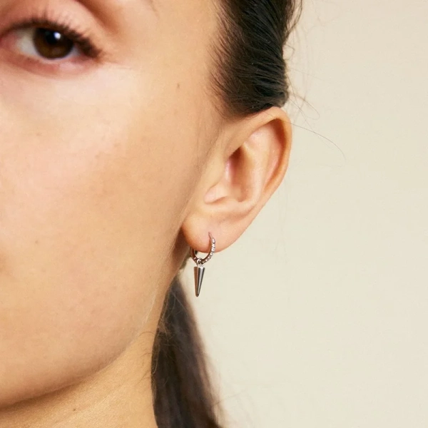 edblad-peak-hoops-mini-sparkle-steel-pi-127068_1-2