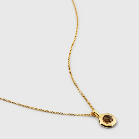 elegantti ja ylellinen.