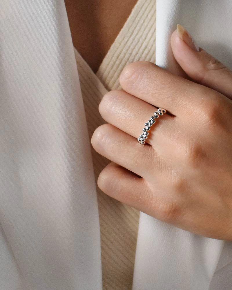 Drops Ring - Drakenberg Sjölin Ringar - Snabb frakt & paketinslagning - Nordicspectra.se